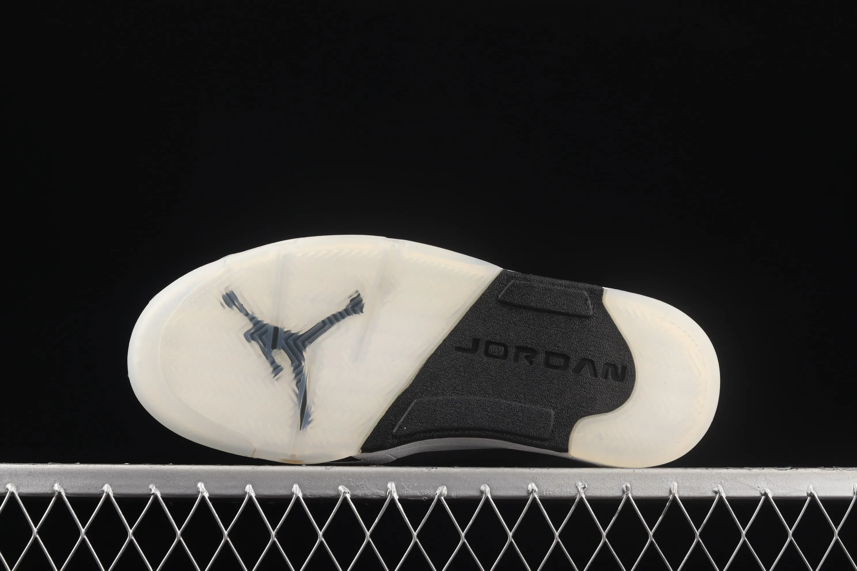 All categories Air Jordan Jordan series basketball shoes Air Jordan 5 G version Air Jordan 5 Retro "Oil Grey" AJ5 Joe 5 Nightclub CD2722-001